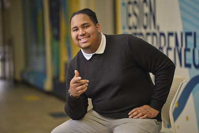  Senior Spotlight: Switching from a charter school to Dallas ISD helped this scholar thrive