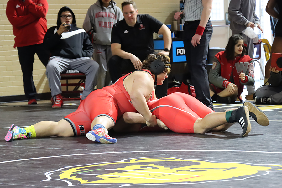  Americo Fuentes leads Hillcrest wrestlers to state meet.