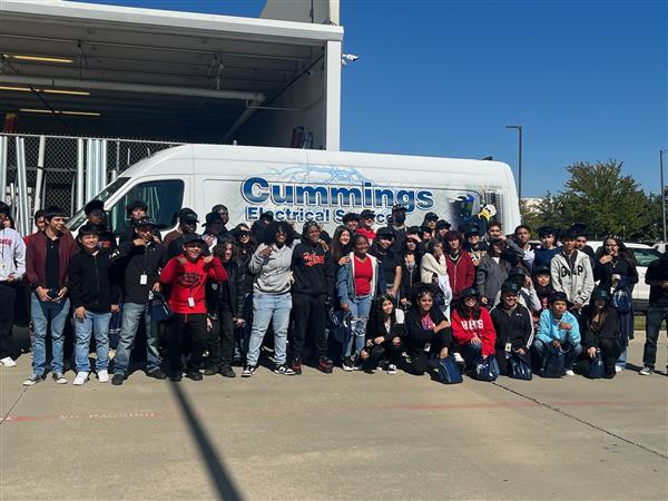 E-TECH 9th graders visiting Cummings Electrical for a facilities tour
